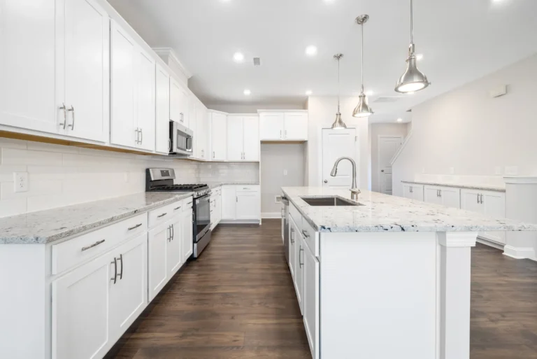 How to Keep Kitchen Cabinets Clean