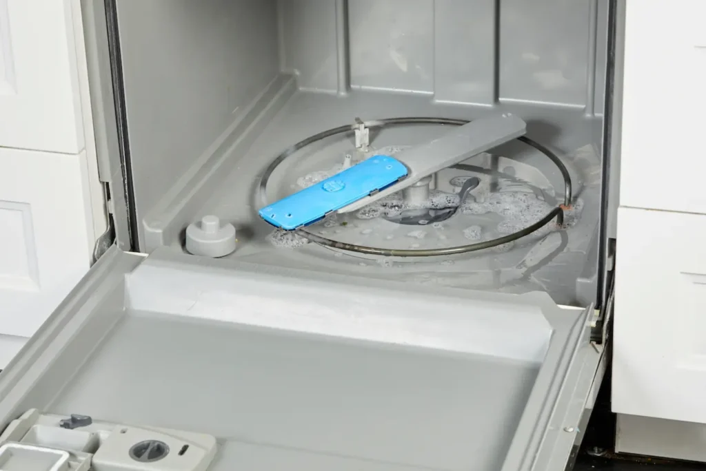 Why Washing Machine Doesn’t Complete Drainage